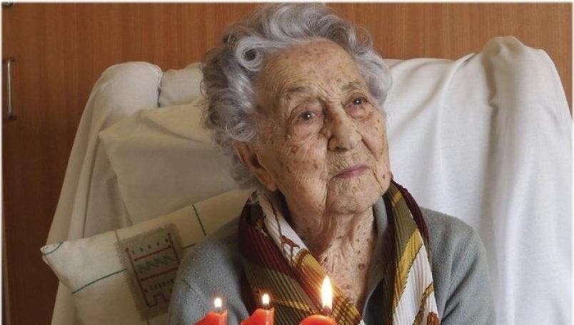 Mujer de 113 años de edad supera el Covid-19