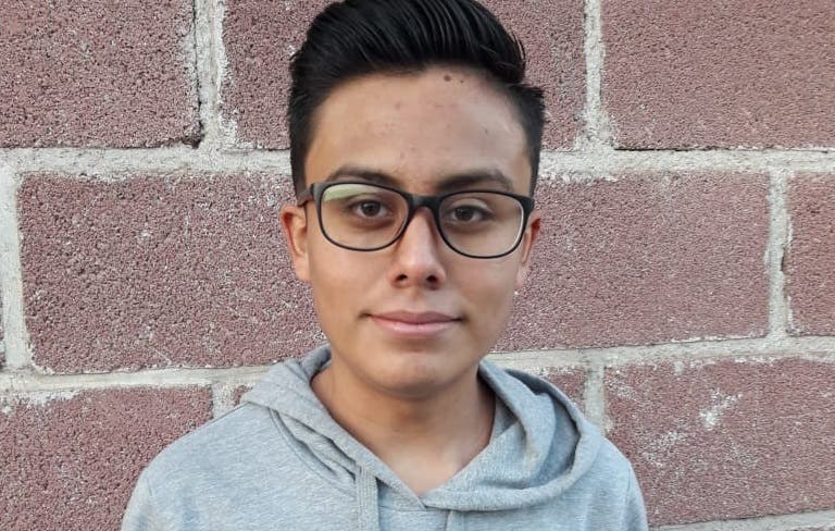 Ayuda: Luis Enrique de 16 años fue visto por última vez en Diagonal Defensores