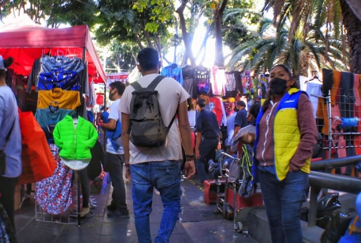 Empresarios poblanos culpan a los ambulantes de nuevo cierre TOTAL en Puebla