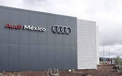 Nuevo director de Audi acosaría a obreros para forzarlos a liquidarse y dejar sus plazas a jóvenes, denuncian