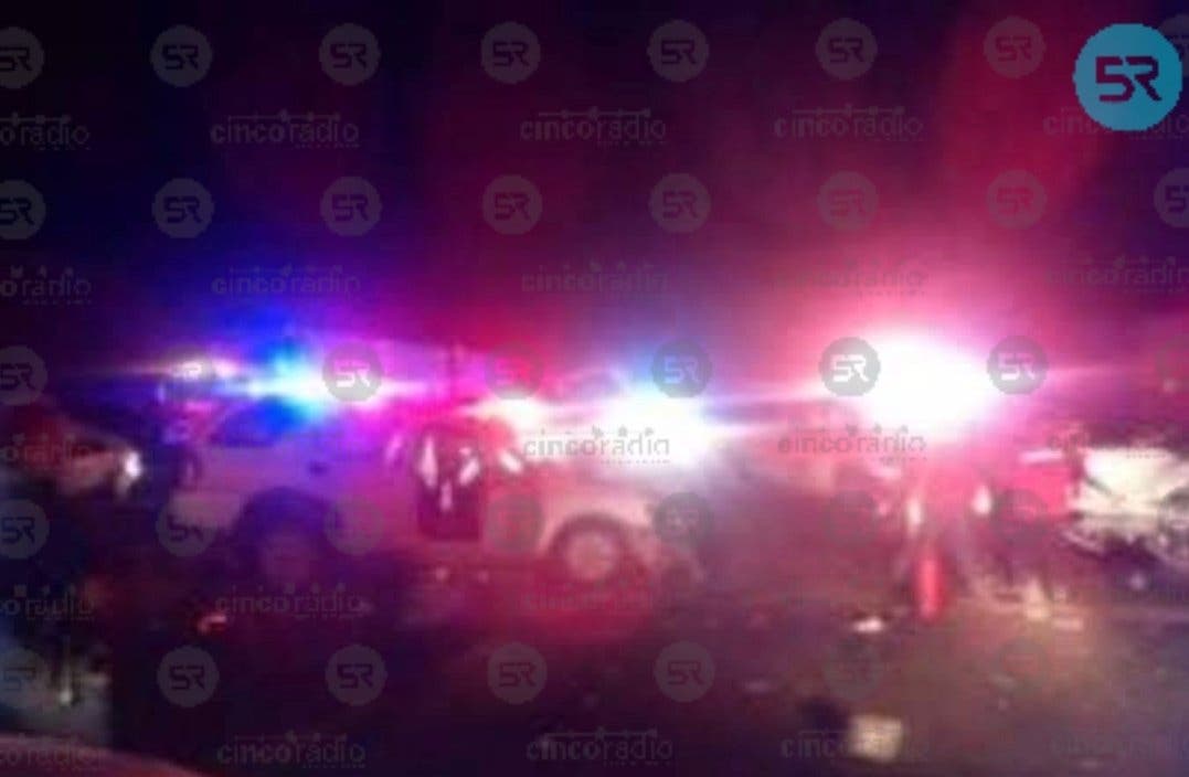 REPORTE Mueren dos poblanos tras BRUTAL choque en la autopista Cuacnopalan-Oaxaca.