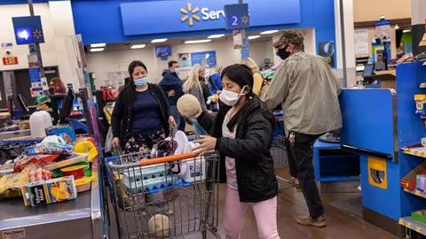 OJO Adultos mayores no regresarán a Walmart; LOS clientes NO quieren que terceros empaquen sus compras