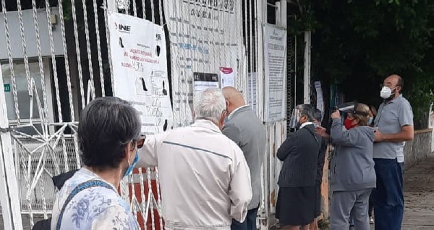 #Elecciones2021 Reportan retrasos en casillas de Xonacatepec, San Manuel y Centro