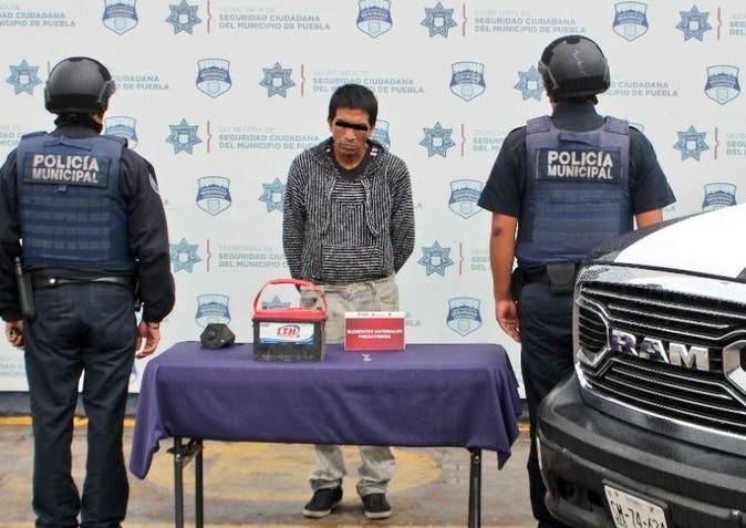 REPORTE Detienen a José por robar autopartes en el Centro de Puebla