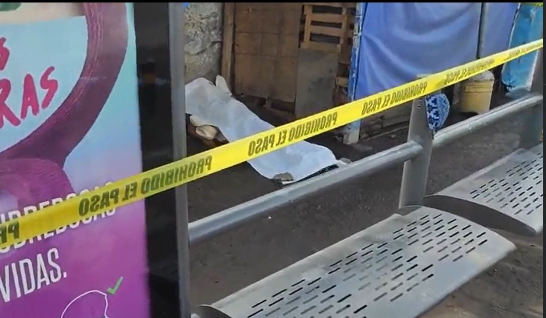 REPORTE Muere en vía pública en la colonia Santa María La Rivera