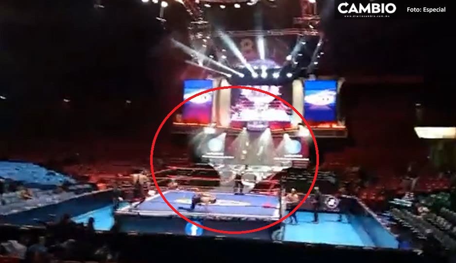 VIDEO Luchadores corren de pánico en la Arena México durante el SISMO de 7.1