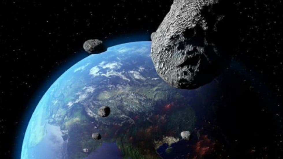 OJO: Tres enormes asteroides se acercan velozmente a la Tierra ¿Hay peligro?