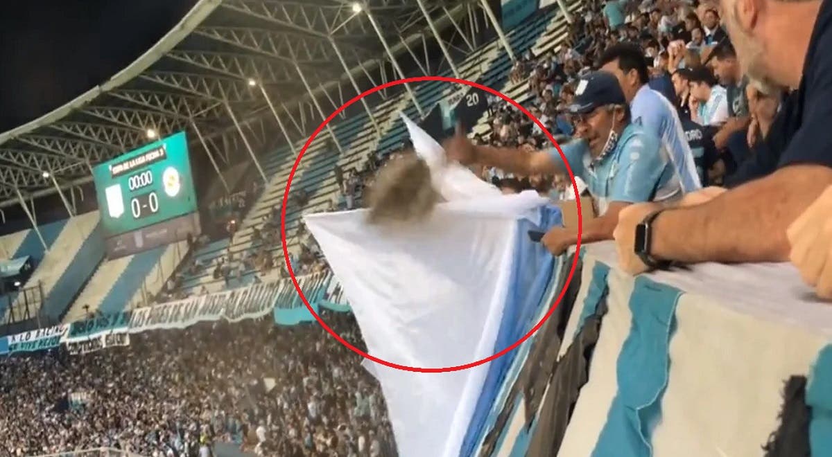 VIDEO: Lanzan cenizas de fallecido en un estadio durante un partido y caen sobre una aficionada