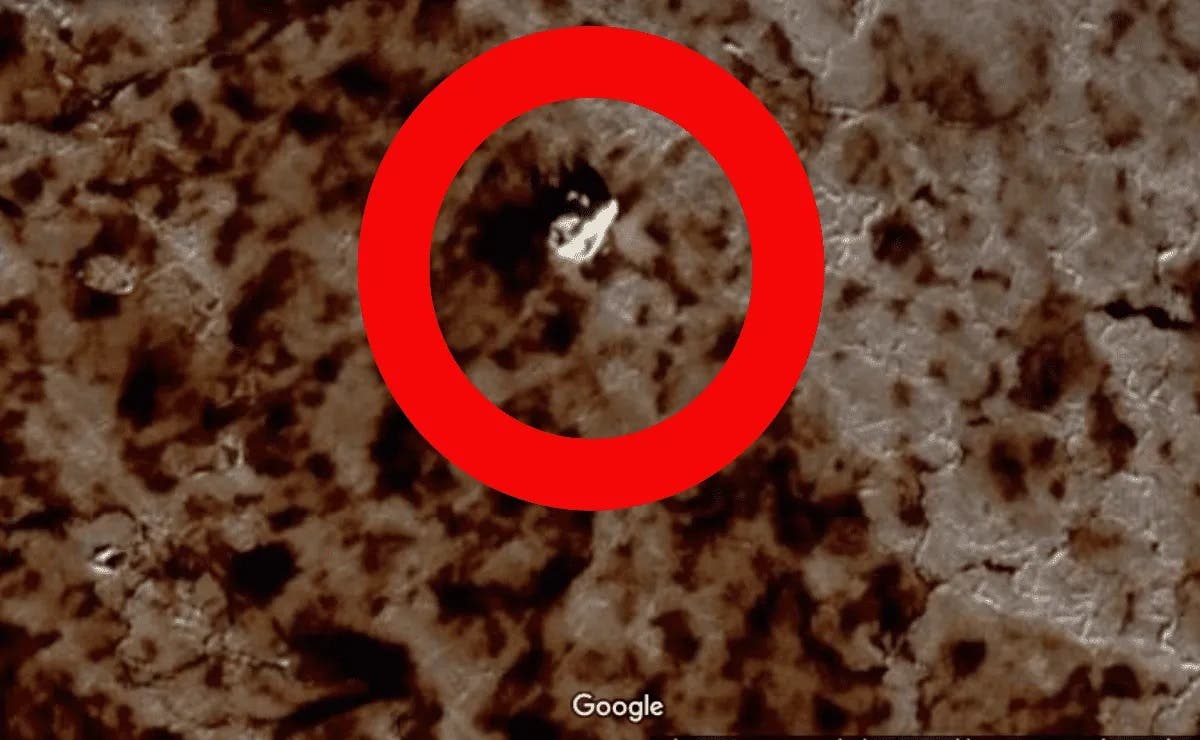 Entérate: Hallan en Google Maps presunto OVNI en región remota de la Antártida