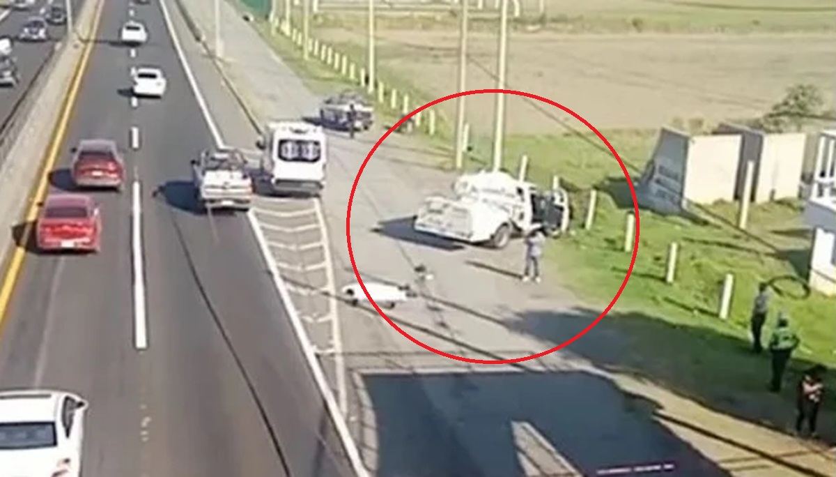 Motociclista Muere al Instante tras Chocar contra Pipa en la México-Puebla