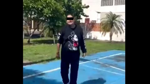 ¡Alerta vecinal! Tráiler con 40 perritos genera preocupación en San Pedro Cholula
