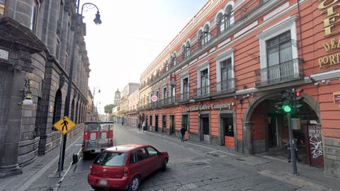 Triste hallazgo: Abuelita muere sola en su casa del Centro Histórico de Puebla; cuidadora descubre el cuerpo