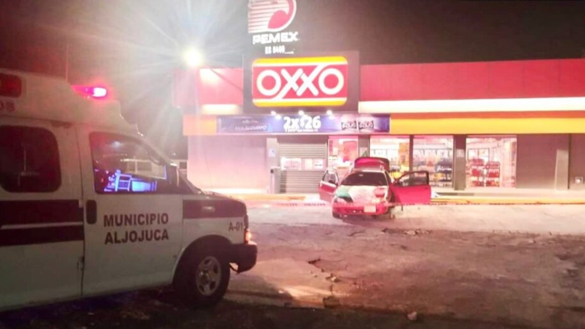 Identifican a joven asesinado afuera de un Oxxo durante las fiestas patrias en Puebla