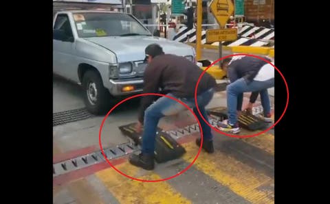 VIDEO Conductor usa cauchos para evitar pagar caseta y pasar sobre los ponchallantas; ¿Es anticonstitucional el cobro de casetas en México?