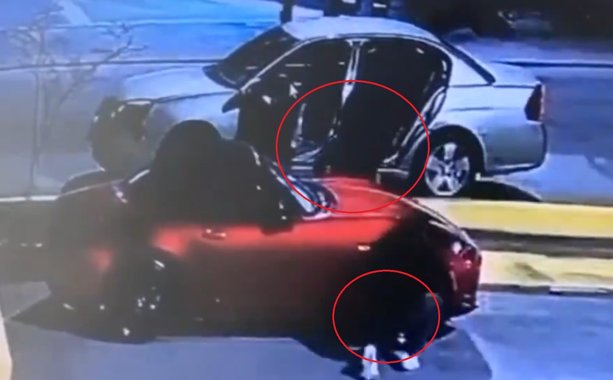 INCREIBLE Video: ¡En segundos! Ladrones dejan sin 3 llantas a un Mazda en plena luz del día en la 31 Poniente