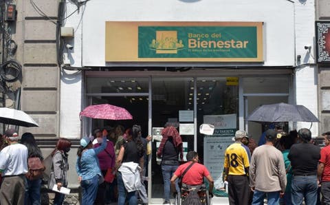 ¡Atención! No todos los adultos mayores recibirán la Pensión del Bienestar en 2025. Conoce si estás en la lista y cómo evitar perderla.