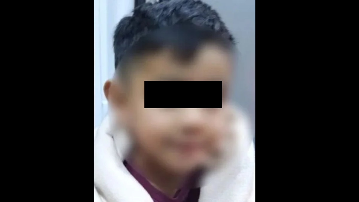 Encuentran a Kevin Leonardo caminando solo en un paraje de Tlahuapan