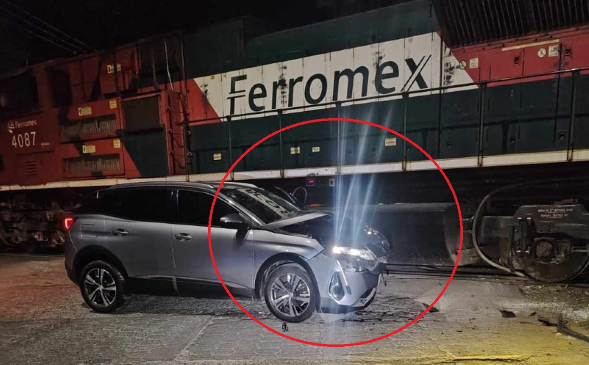 ¡Peligro en las vías! En menos de una semana,  otro poblano arrastrado por el tren al intentar ganarle el paso