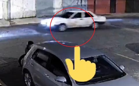 ¡CUIDADO! Así operan los ladrones en un Tsuru blanco; atracan en segundos