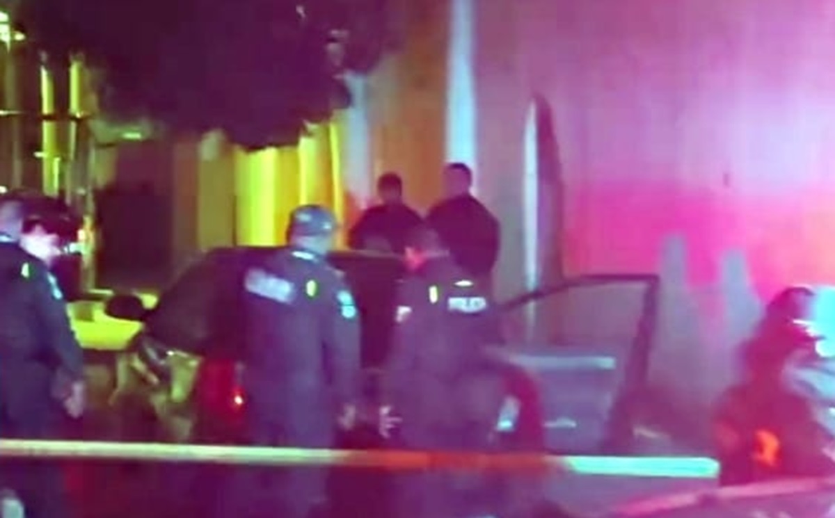 Miércoles de TERROR: Ejecutan a hombre dentro de su auto en pleno Camino Real a Cholula