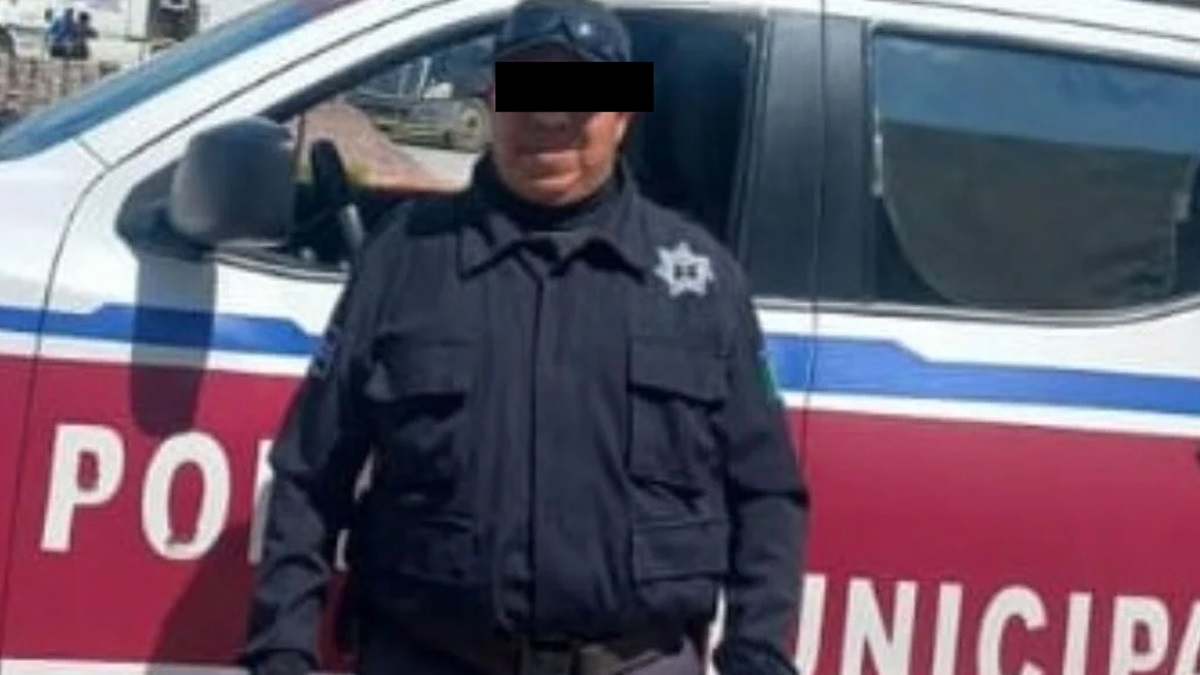Familiares dan último adiós al policía asesinado en Xoxtla: “Mi papá se fue siendo policía”
