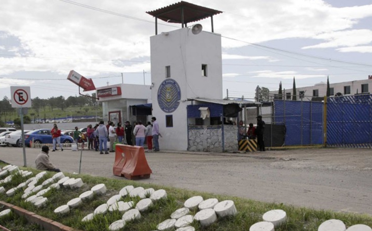Sentencian a 40 años de cárcel a hombre que asesinó a su novia a puñaladas por celos en San Andrés Cholula
