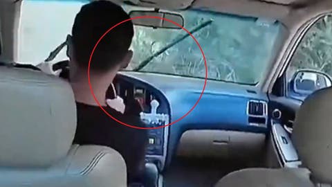 FUERTE VIDEO Trágico accidente: muere ahogado dentro de su coche al caer en un río