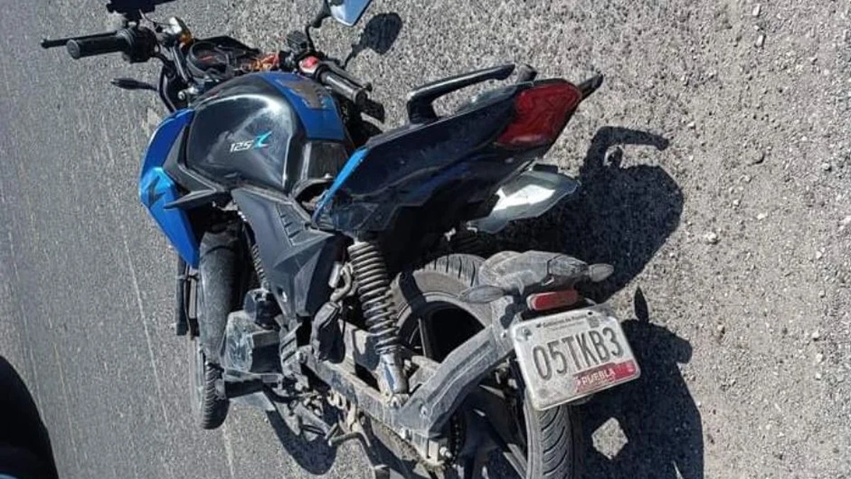 Fatal accidente: motociclistas caen desde el puente del Periférico en Puebla; hay un muerto y una herida