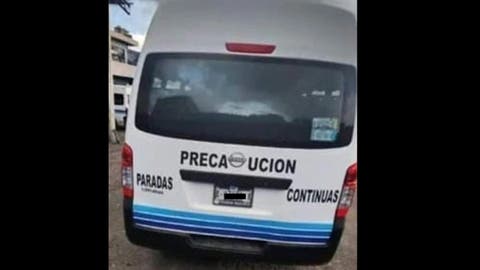 Conductor de Flecha Azul huye tras dejar a joven al borde de la muerte en el Centro Histórico de Puebla