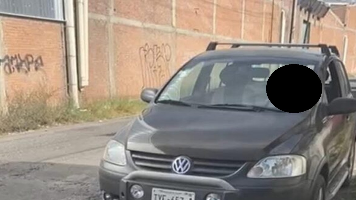 ¡Alerta en La Ciénega! Captan a conductor depravado acosando a mujeres en Puebla