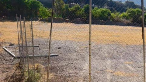 Viernes de Horror en Puebla: Hallan a mujer sin vida y con huellas de violencia en campo de béisbol