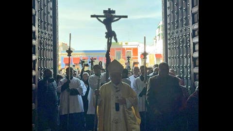 ¡No te pierdas este evento histórico! La Puerta del Perdón de la Catedral de Puebla después de 25 años.