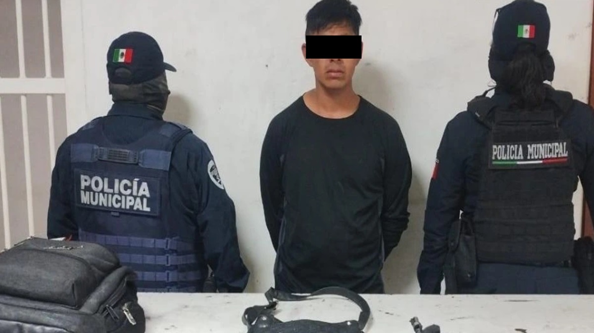¡Lo detuvieron en plena acción! Asaltante armado capturado mientras robaba en la zona de FINSA
