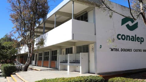 ¡A punta de pistola! Asaltan y golpean a estudiantes del Conalep en Puebla