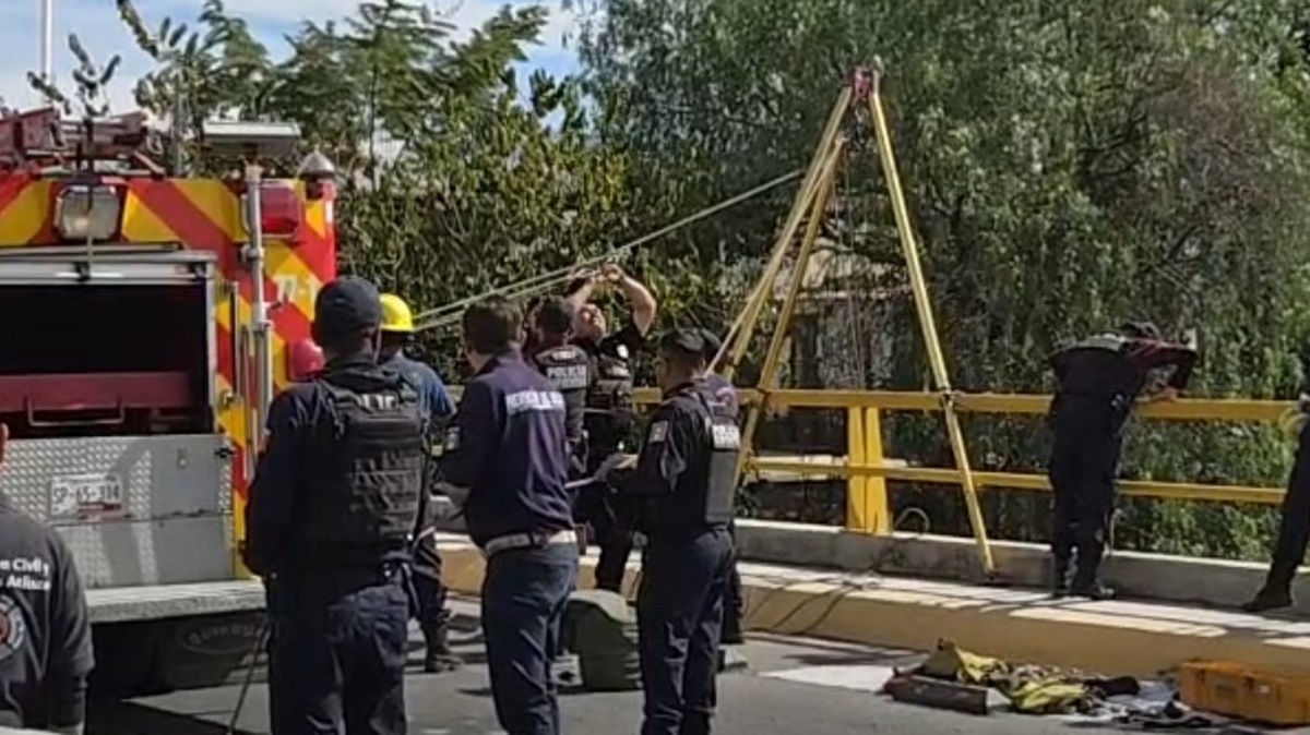 ¡Alerta! Joven estudiante de la BUAP cae a barranco en Atlixco. Bomberos en el rescate.