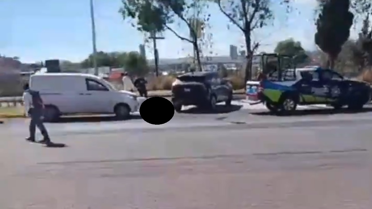 Accidente en la 15 de Mayo: Motociclista Herido en Choque con Camioneta
