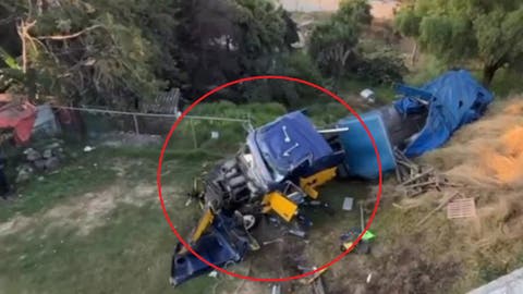 Trailero se queda dormido y vuelca tráiler en la autopista México-Puebla