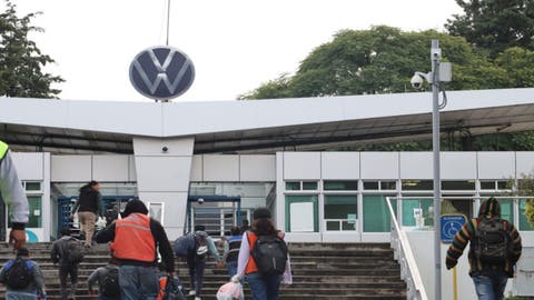 Volkswagen de México cierra temporalmente 11 naves industriales en Puebla: esta es la razón