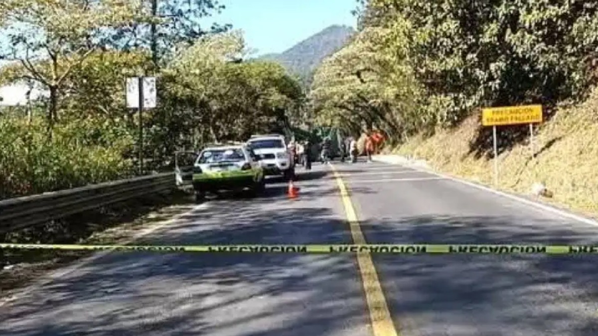 Balacera en la México-Pachuca: Un muerto, dos detenidos y vehículos abandonados