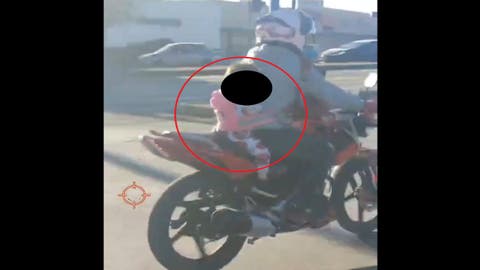 VIDEO ¡Cuidemos a los Niños! Motociclista Captado Circulando con Niña sin Casco