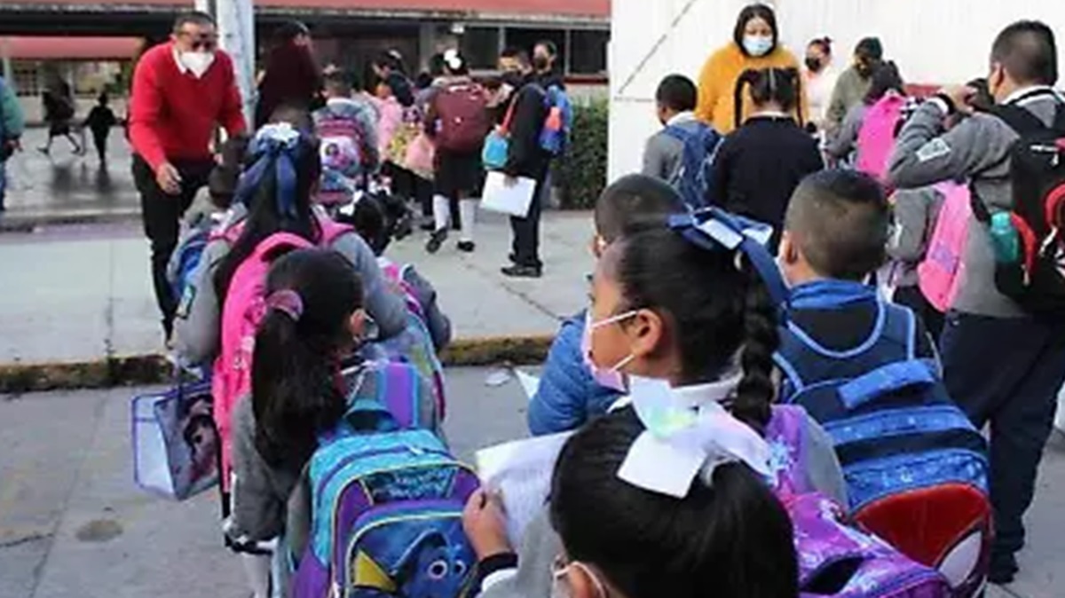 Últimos Días para Registrar a tu Hijo en la Beca de Transporte 2025: ¡Esta cantidad reciben para Pasajes!