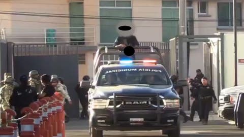 ¡Cayó peligrosa banda en Puebla! Detienen a cinco con fusil de asalto y ponchallantas