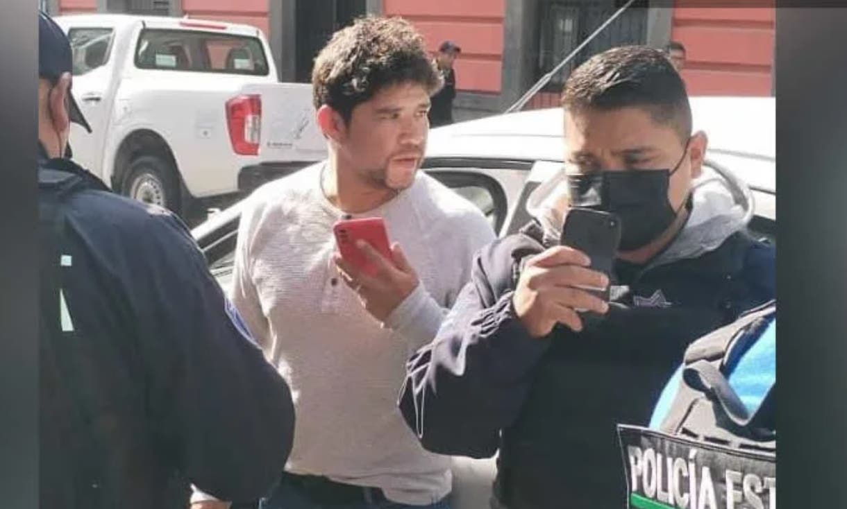VIDEO: Asaltan a cuentahabiente tras retirar 21 mil pesos de Santander en el Centro de Puebla