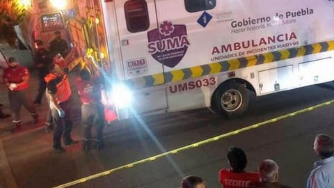 Atacan a pedradas a dos hombres y una mujer durante violenta riña en en Xonacatepec