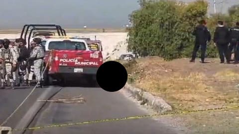 Sábado de terror en Puebla: Hallan cuerpo embolsado de una joven mujer en la autopista México-Puebla