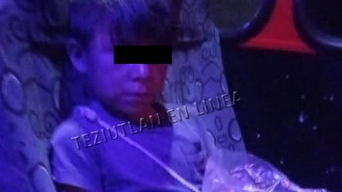 Niño que vendía pistaches se pierde en una combi en Puebla; lo encuentran en Acajete