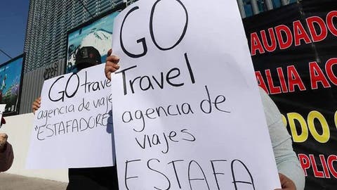 Víctimas de estafa de Go Travel exigen justicia en Puebla; Más de 100 afectados