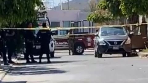 Identifican a Rosenda, mujer ejecutada en Tehuacán: sicarios la atacaron mientras estaba en su auto