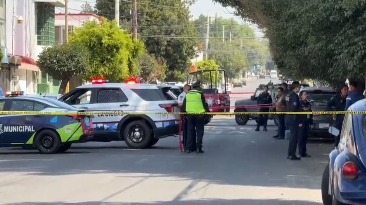 Ataque directo: Sicarios ejecutan a asistente de abogado afuera del despacho en Reforma Agua Azul