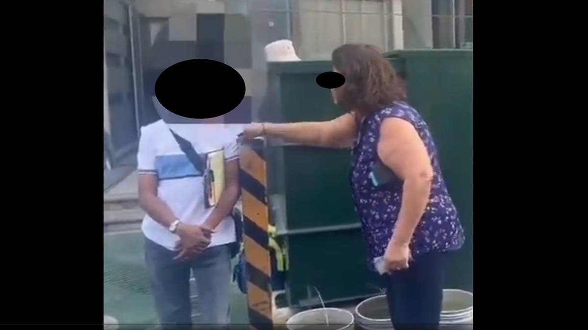 “LadyMeSobraElDinero”: Mujer choca contra un Mini Cooper, avienta dinero y arrebata celular; pide a su aseguradora no pagar los daños